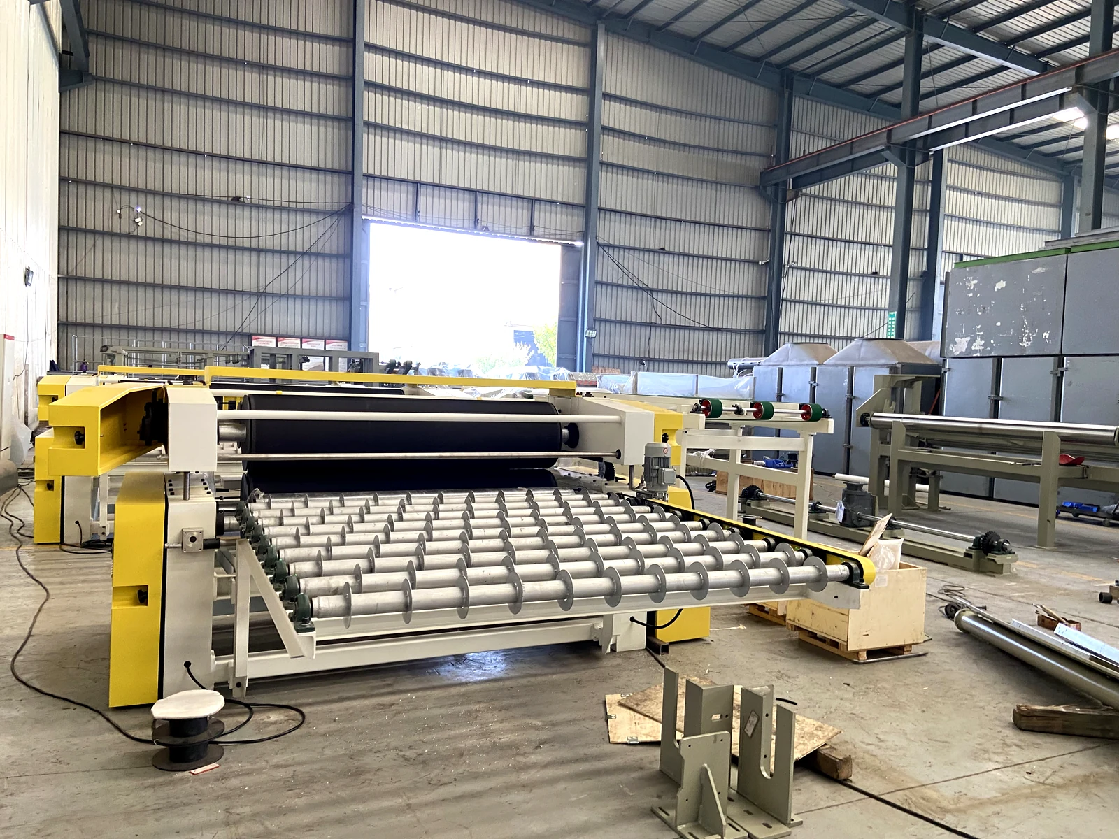 MH61-2700 Precision Double-Side Veneer Glue Spreader Machine 4x8 ft